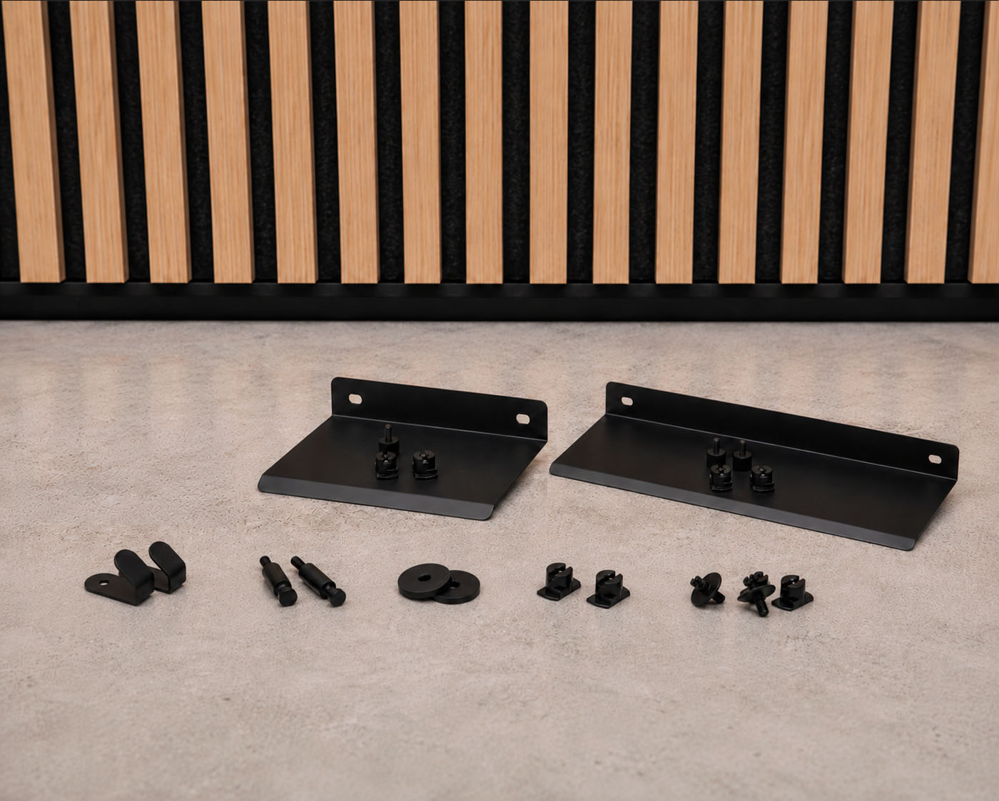 1,000 mm LED track with remote control